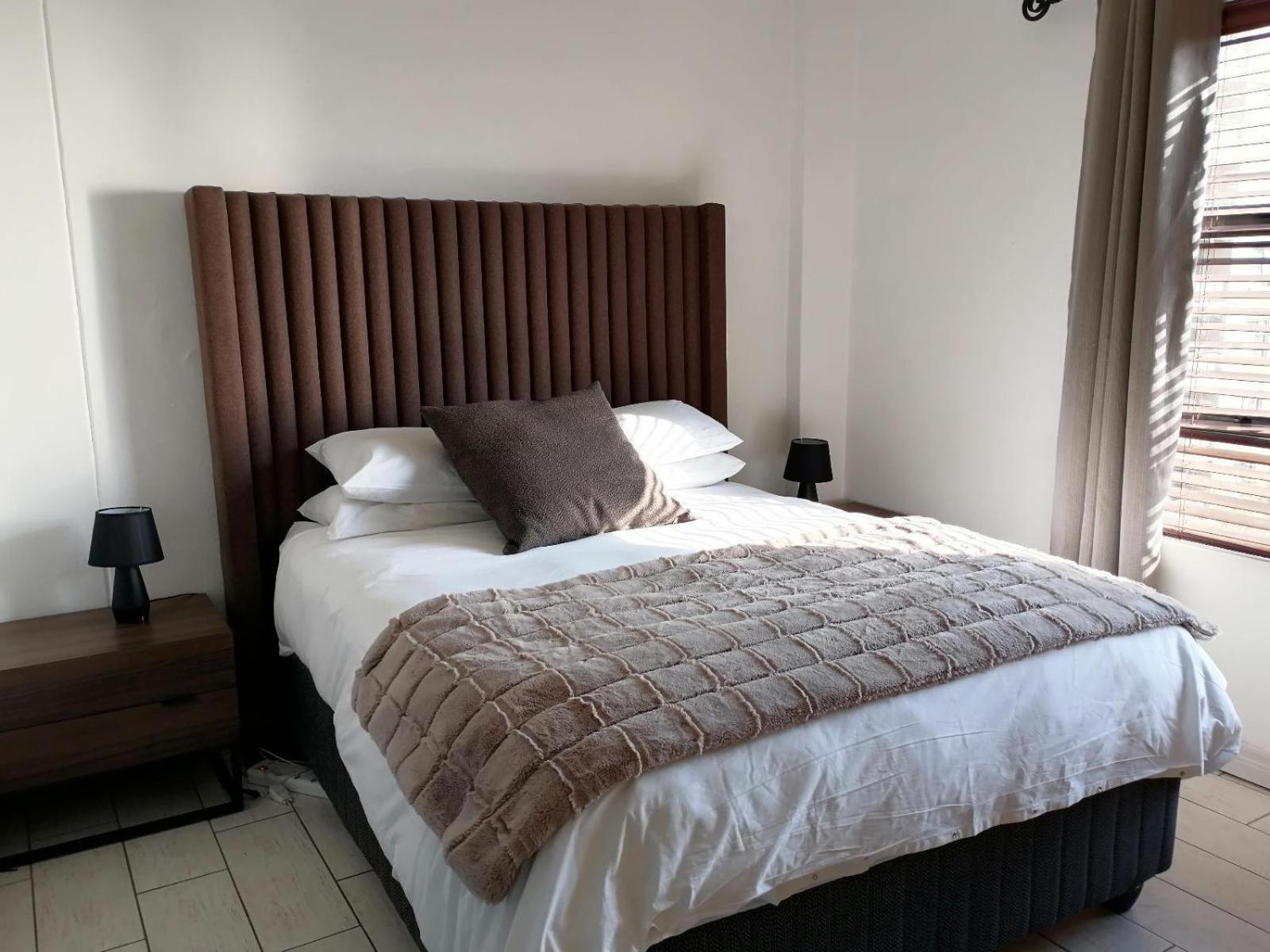 Emabheleni Executive Suites Westpoint Johannesburg Room photo