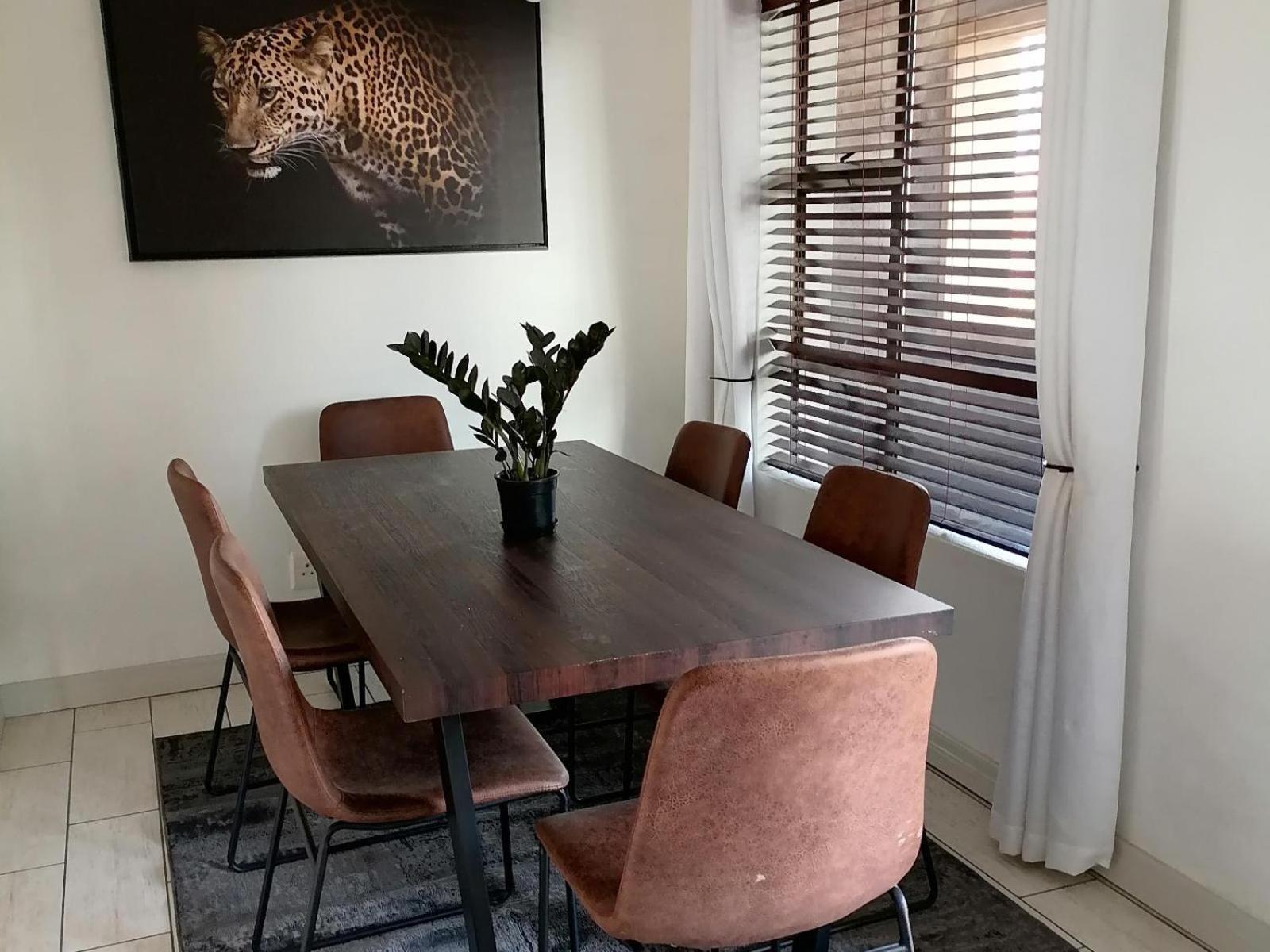 Emabheleni Executive Suites Westpoint Johannesburg Room photo